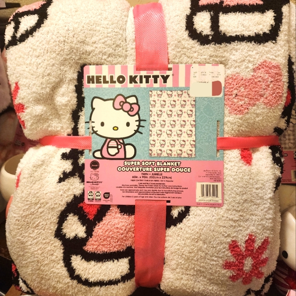 Hello Kitty with Daisy Super soft blanket